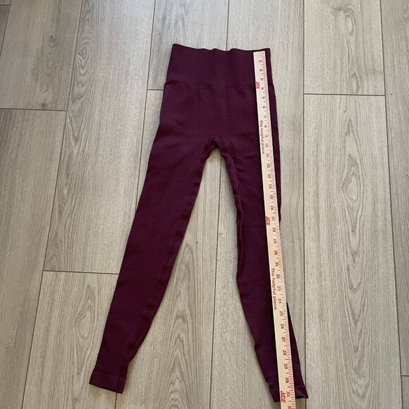 Balance Athletica Quartz Energy Amethyst leggings Women Small Berry Pull-On - Picture 4 of 11